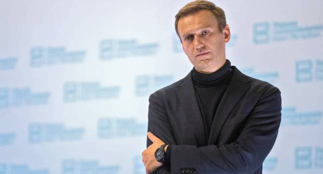 «Самое лучшее, что произошло за сегодняшний день! Поправляйтесь»: Навальный опубликовал первое фото после отравления 