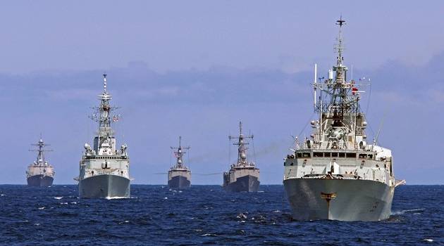 «Сигнал РФ, что Украина не одна!»: В Черное море зашли еще два боевых корабля США 