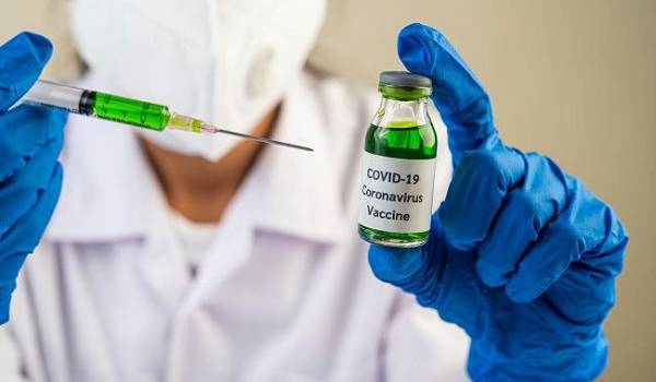 Озвучены сроки начала массовой вакцинации от коронавируса в США 