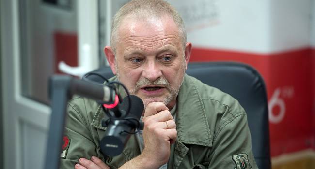 «Уже доказано на примере Украины»: Золотарев объяснил, что стоит за помощью Запада Беларуси 