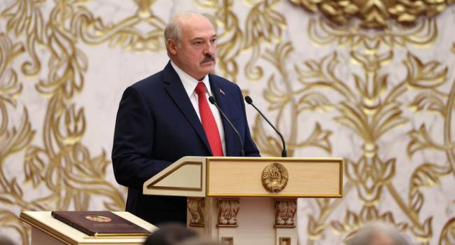 «Мы их содержим, а они не пригласили даже захудалого девятого секретаря»: политолог заявил о пощечине в адрес России от Лукашенко