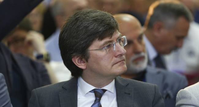Андрей Магера дал совет ЦИК, как не запутать избирателей на выборах 25 октября